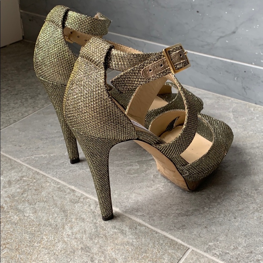Heels - Picture 6 of 7